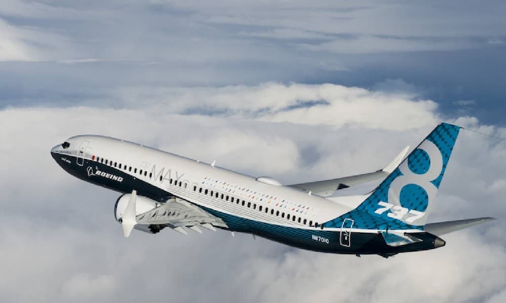 Boeing 737 MAX 8
